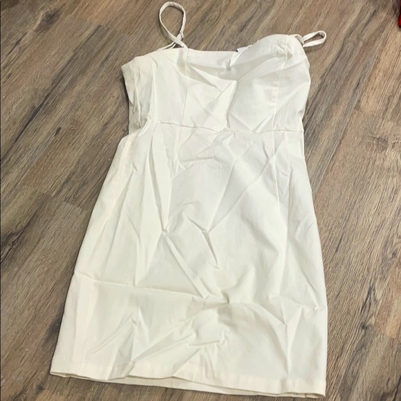 Dress - Picture 1 of 1